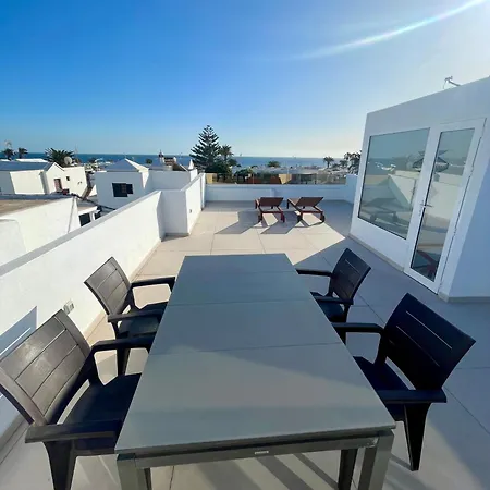 Apartamento Vista Mar Playa Honda (Lanzarote)